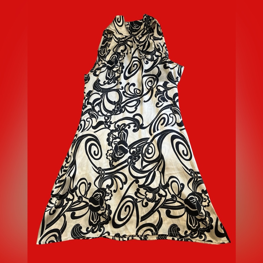 🇨🇦 LAV & KUSH 💯 silk black and ivory floral midi dress with sash neck - Picture 1 of 13